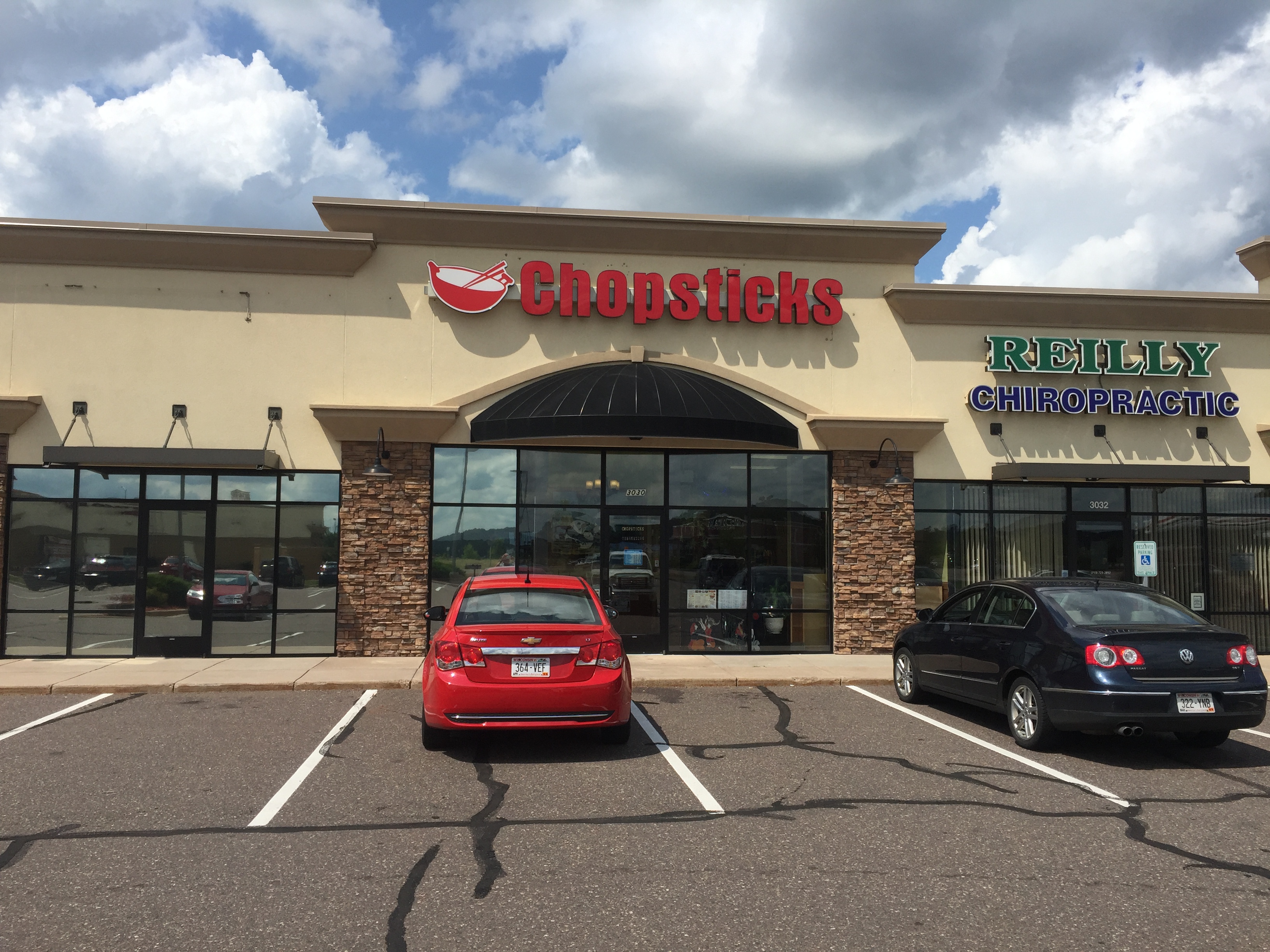 Village Shops of Lake Hallie SDC Retail Properties Lake Hallie, WI